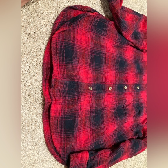 Women American eagle long sleeve button up collar plaid flannel shirt red black - Picture 11 of 11